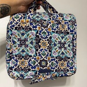 Vera Bradley Hanging Organizer - blue mosaic